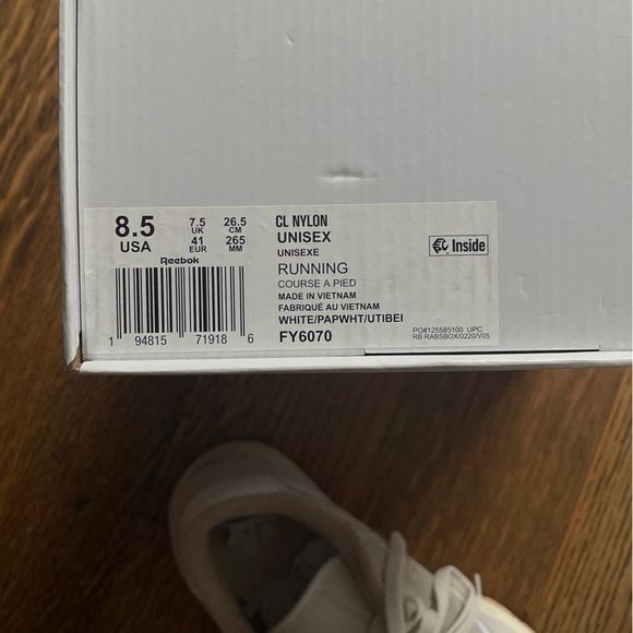 Reebok x Jjjjound Classic Nylon - Picture 3 of 3